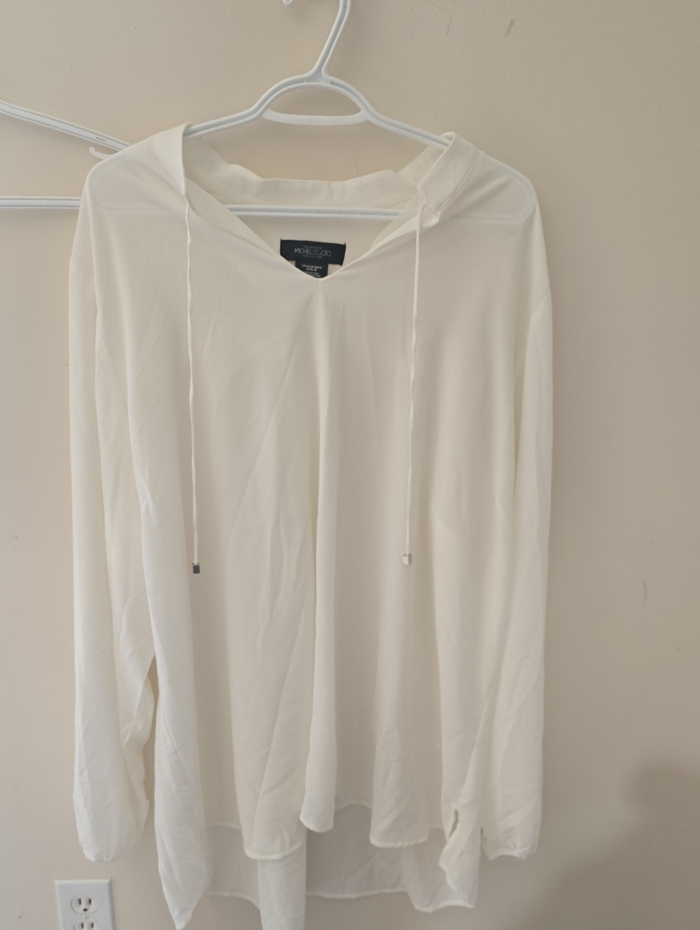 Lightweight Off-White Hooded Tunic Top by Mossimo Supply Co.